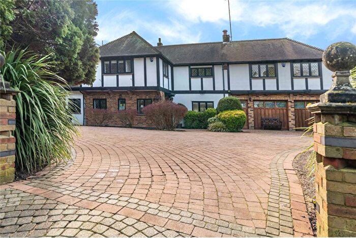 4 Bedroom Detached House For Sale In Wellington Hill, High Beech, Loughton, Essex, IG10