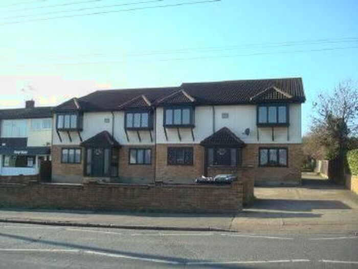 1 Bedroom Flat To Rent In Coley Court, High Road, Benfleet, SS7