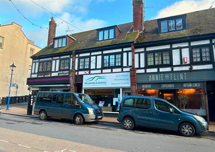 3 Bedroom Maisonette To Rent In A High Street Ilfracombe Devon, EX34