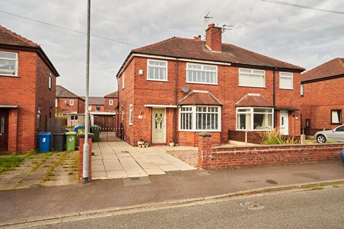 3 Bedroom Semi-Detached House For Sale In Radcliffe Gr, Leigh, WN7