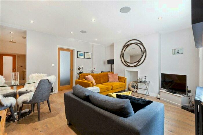1 Bedroom Apartment To Rent In Gunter Grove, West Chelsea, London, SW10