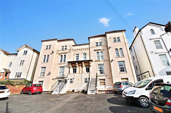 1 Bedroom Flat To Rent In Cobham Terrace, Bean Road, Greenhithe, Kent, DA9