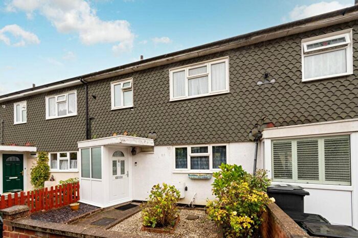 3 Bedroom Terraced House To Rent In Elmside, Croydon, CR0