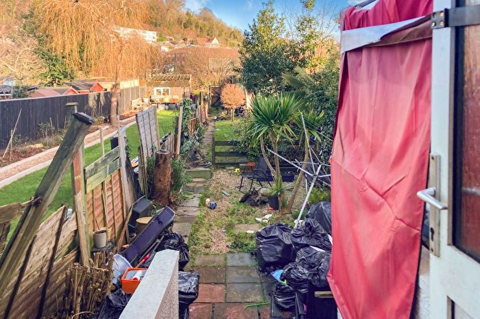 1 Bedroom Flat For Sale In Kings Ash Road, Paignton, TQ3