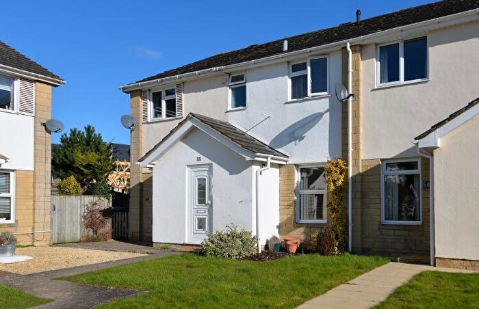 2 Bedroom Terraced House To Rent In New Road, Woodstock, OX20