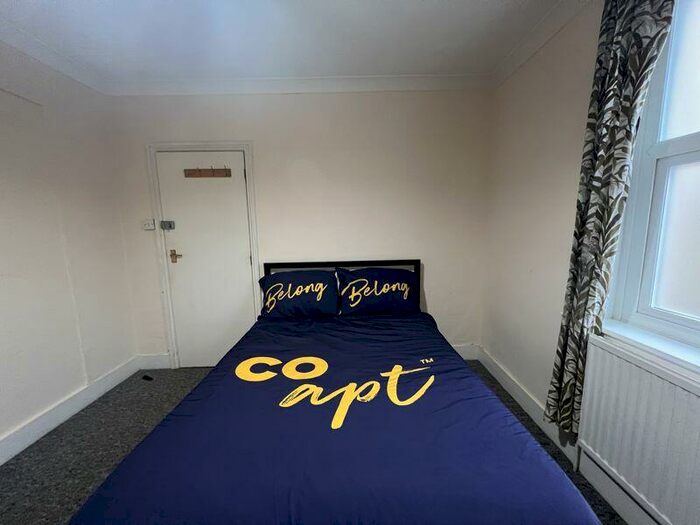5 Bedroom Terraced House To Rent In Campbell Road, Brighton, BN1
