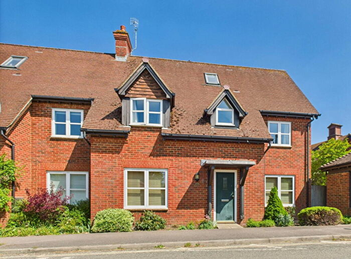 4 Bedroom End Of Terrace House For Sale In Barnes Wallis Avenue, Christs Hospital, Horsham, West Sussex, RH13