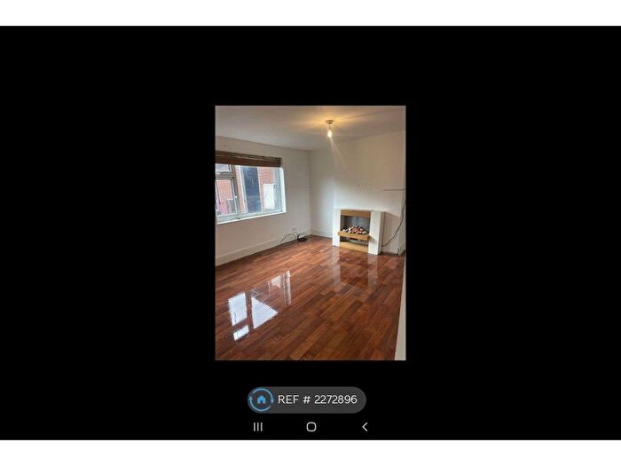 3 Bedroom Terraced House To Rent In Greystones Road, Whiston, Rotherham, S60