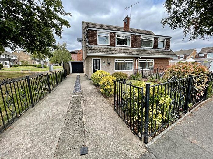 3 Bedroom Semi-Detached House For Sale In Ketton Avenue, Darlington, DL3