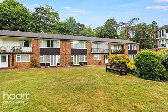 2 Bedroom Maisonette For Sale In Beacon Hill Court, Hindhead, GU26