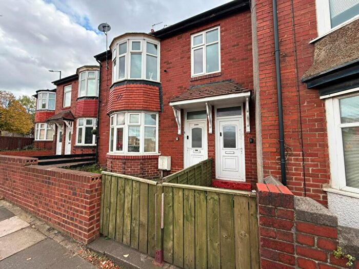 3 Bedroom Flat For Sale In Carlisle Terrace, Sunderland, SR5