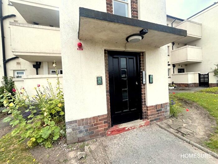 3 Bedroom Apartment To Rent In Burbo Bank Road South, Liverpool, L23