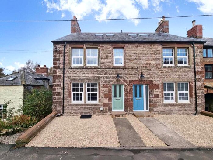 4 Bedroom Semi-Detached House For Sale In Pennine Road, Halton Lea Gate, Brampton, Northumberland, CA8