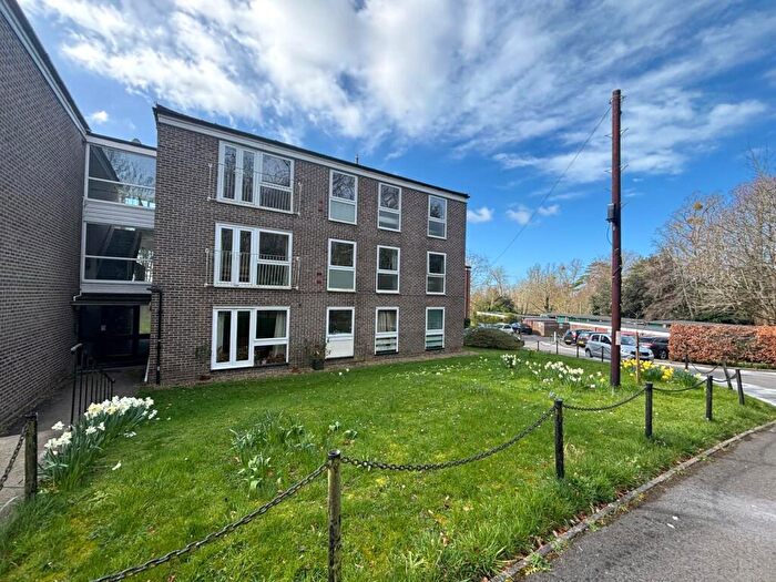 2 Bedroom Apartment To Rent In Granville Court, Headington, OX3