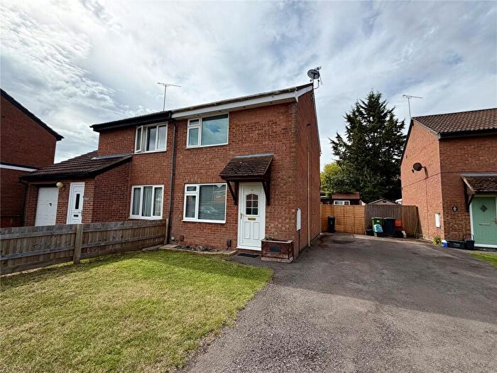 2 Bedroom Semi-Detached House To Rent In Westlea Drive, Swindon, Wiltshire, SN5