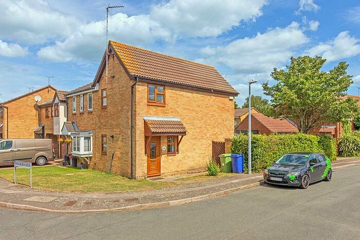 2 Bedroom End Of Terrace House To Rent In Merleburgh Drive, Kemsley, Sittingbourne, Kent, ME10
