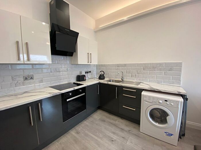 1 Bedroom Flat To Rent In Waterloo Street, St. Helens, WA10
