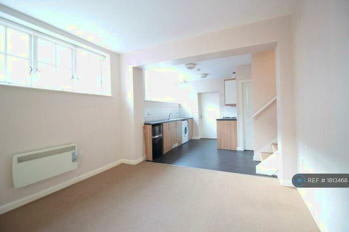 1 Bedroom Flat To Rent In High Street West, Wallsend, NE28