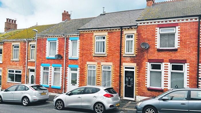 2 Bedroom Terraced House To Rent In Hambro Road, Portland, Dorset, DT5