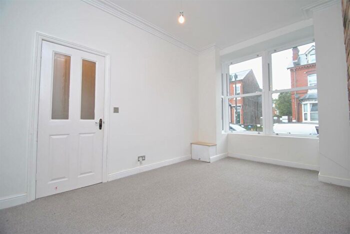 3 Bedroom Terraced House For Sale In Addison Road, Kings Heath, Birmingham, B14