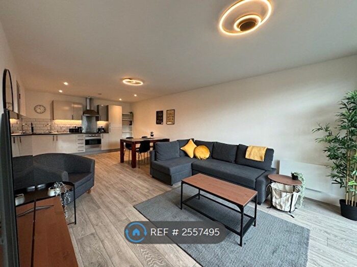 2 Bedroom Flat To Rent In The Arcadian, Birmingham, B5