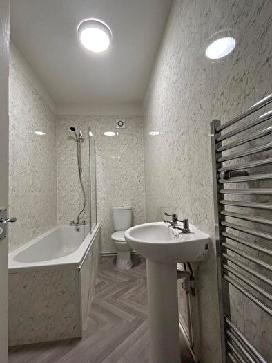 1 Bedroom Flat To Rent In Oriel Road, Bootle, L20