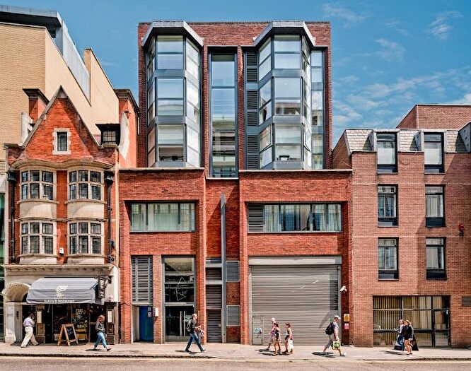 2 Bedroom Flat To Rent In Imperial House, Kensington, W8