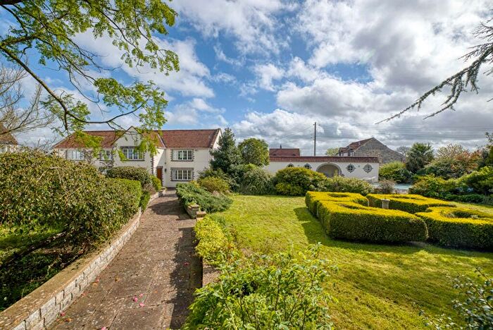 4 Bedroom Detached House For Sale In Meare, Between Glastonbury And Wedmore, BA6