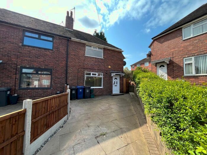 2 Bedroom End Of Terrace House To Rent In St. Georges Road, Newcastle, Staffordshire, ST5