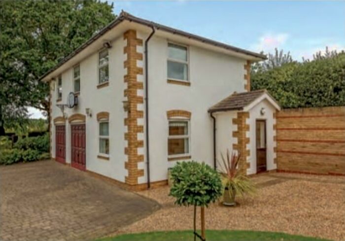 2 Bedroom Detached House To Rent In Villa Gardens, Flitwick, Bedford, MK45