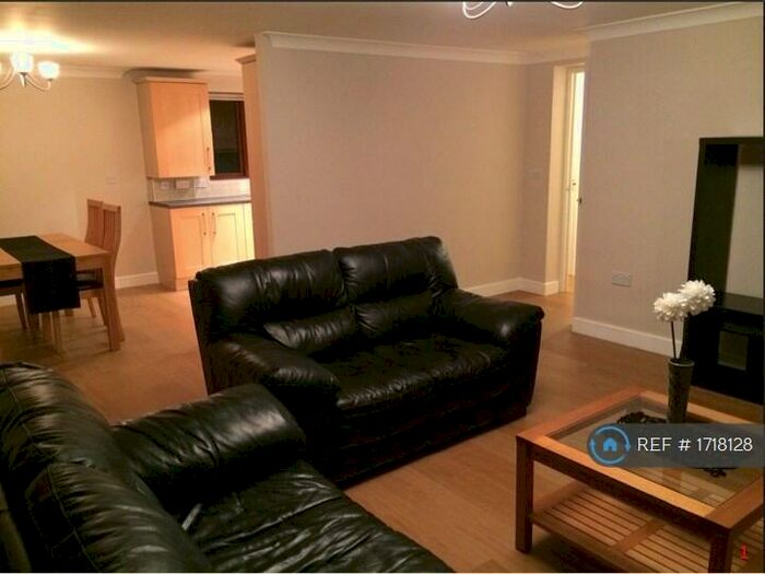 2 Bedroom Flat To Rent In Oakhill, Milton Keynes, MK5