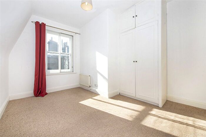 2 Bedroom Flat For Sale In Glentworth Street, London, NW1