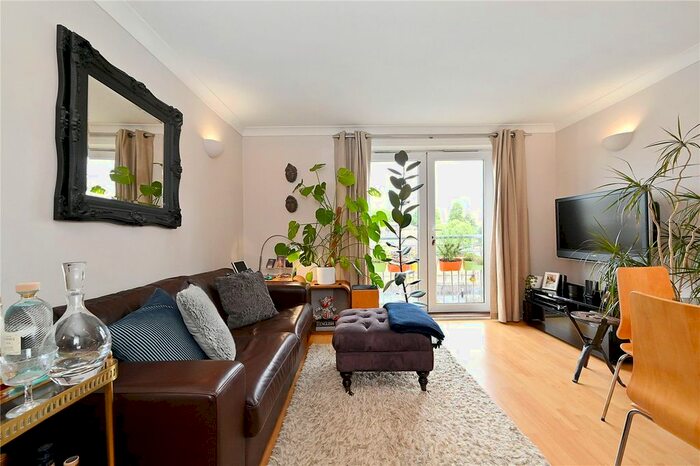 1 Bedroom Flat To Rent In Rainbow Quay, London, SE16