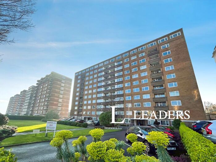 2 Bedroom Flat To Rent In Coombe Lea, Grand Avenue, Hove, BN3