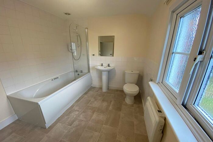 1 Bedroom House To Rent In Oakley, Basingstoke, RG23
