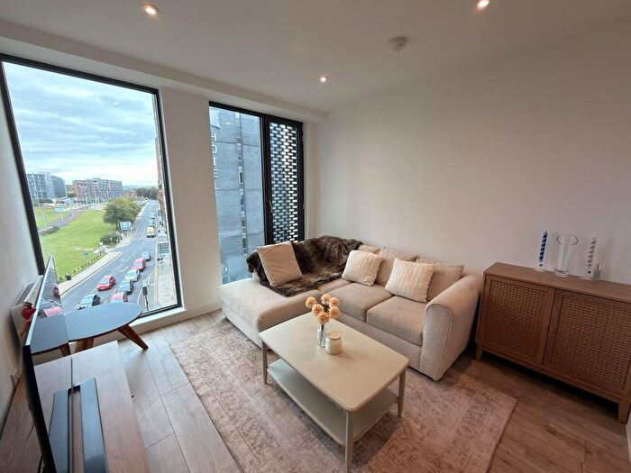 1 Bedroom Flat To Rent In Victoria House, Great Ancoats Street, Manchester, M4