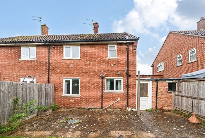 3 Bedroom Semi-detached House For Sale In Winterbotham Road, Cheltenham, Gloucestershire, GL51