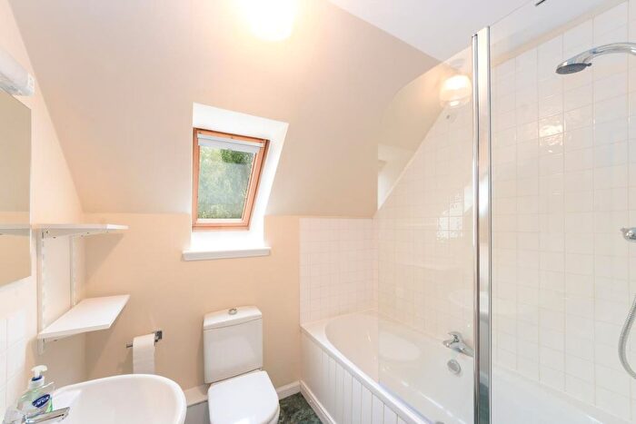 3 Bedroom Flat To Rent In Wellingtonia Court, Inverness, IV3