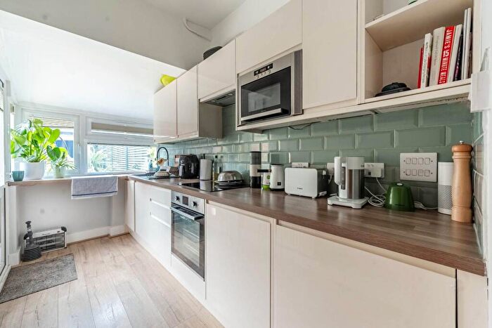 3 Bedroom House For Sale In Heath Road, West Harrow, Harrow, HA1