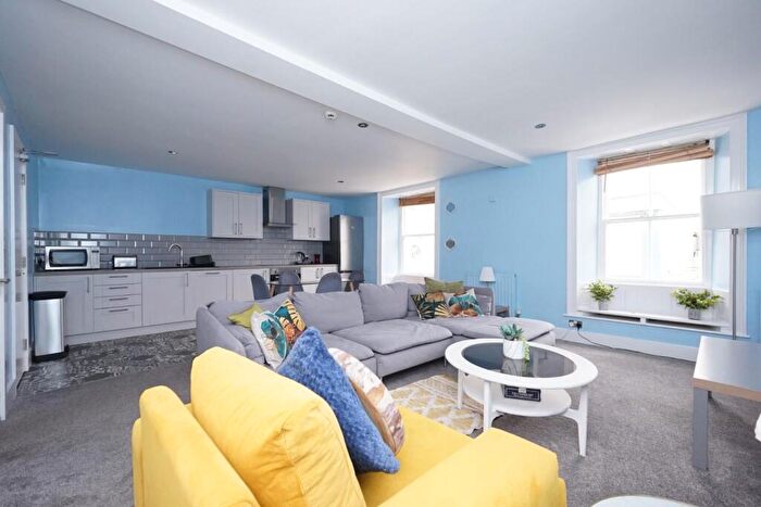 4 Bedroom Flat To Rent In Cavendish Street, Ulverston, LA12
