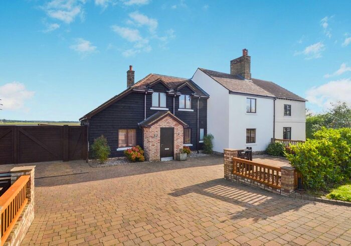 4 Bedroom Semi-Detached House For Sale In Little Barford, St. Neots, PE19