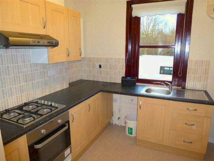 2 Bedroom Flat To Rent In Alloa Road, Stenhousemuir, FK5
