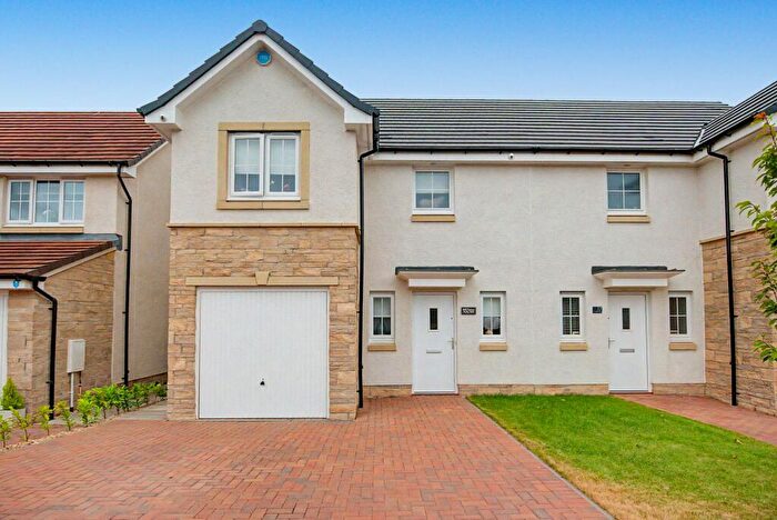 3 Bedroom Semi-Detached House For Sale In Armour Road, Irvine, KA11