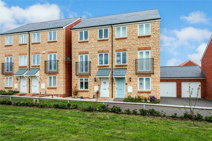 3 Bedroom Semi-Detached House To Rent In Kearvell Place, Sherborne, DT9