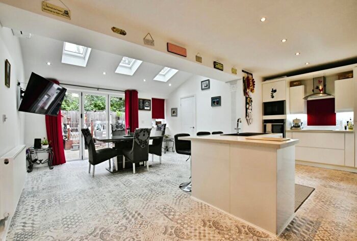 3 Bedroom Terraced House For Sale In Moorcroft Road, Manchester, Greater Manchester, M23