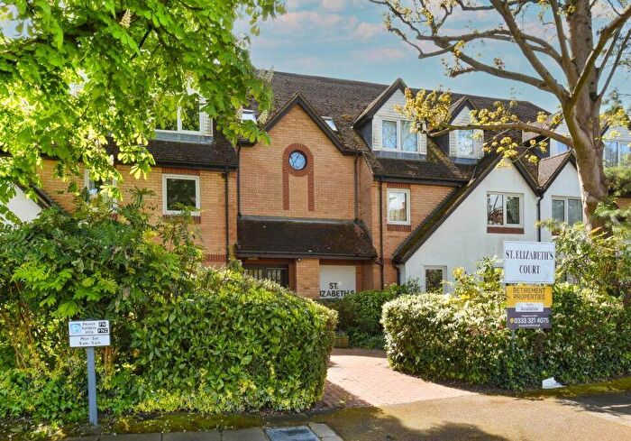2 Bedroom Flat For Sale In Flat St. Elizabeths Court, Mayfield Avenue, Whetstone, London, N12