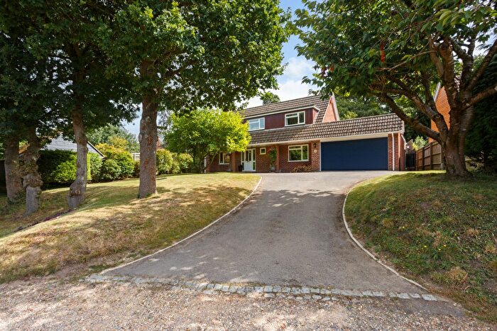 4 Bedroom Detached House For Sale In Sandy Lane, Curridge, RG18