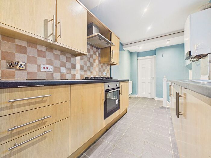 4 Bedroom Flat For Sale In Florence Avenue, Low Fell, Gateshead, NE9