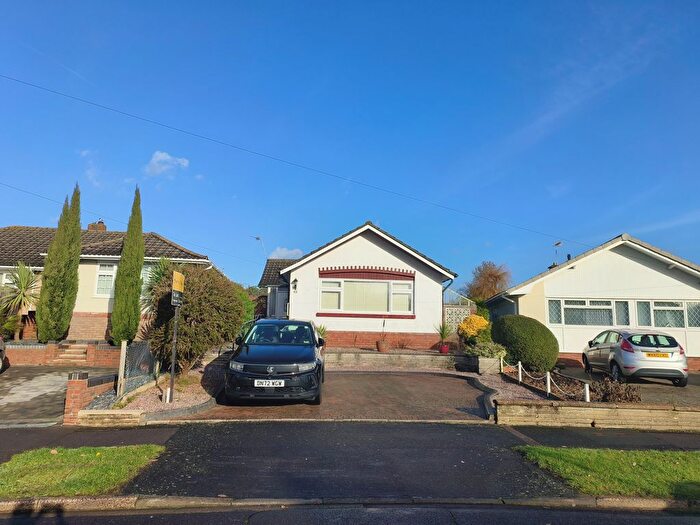 3 Bedroom Bungalow To Rent In Denbigh Drive, Fareham, PO16