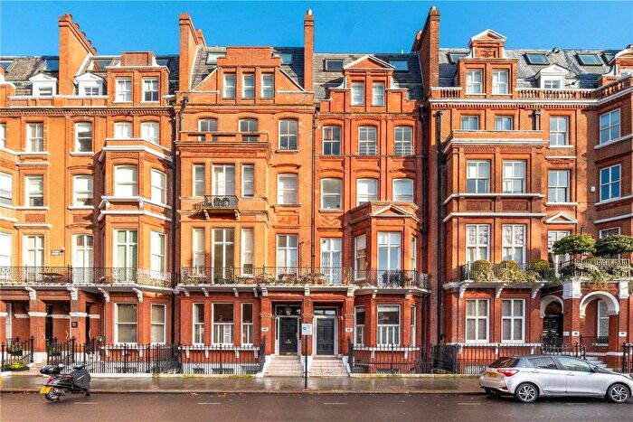 2 Bedroom Flat To Rent In Cranley Gardens, South Kensington, SW7